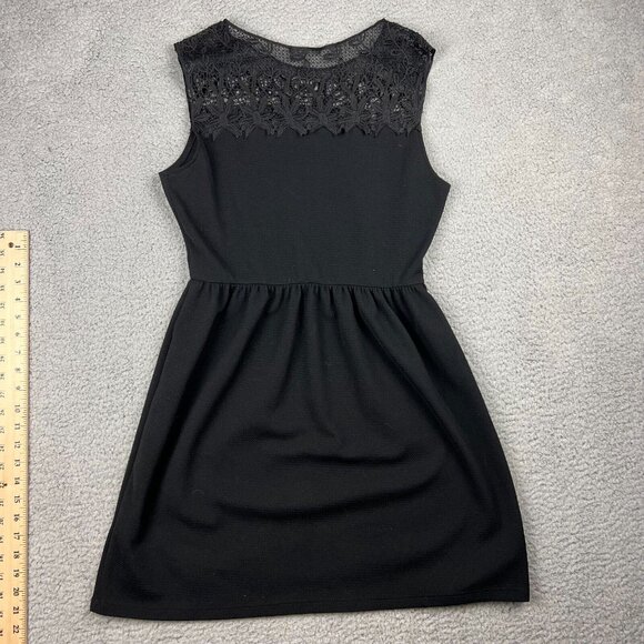Soprano Lace Sleeveless Black Dress Womens Size Large Made in the USA - Picture 9 of 10